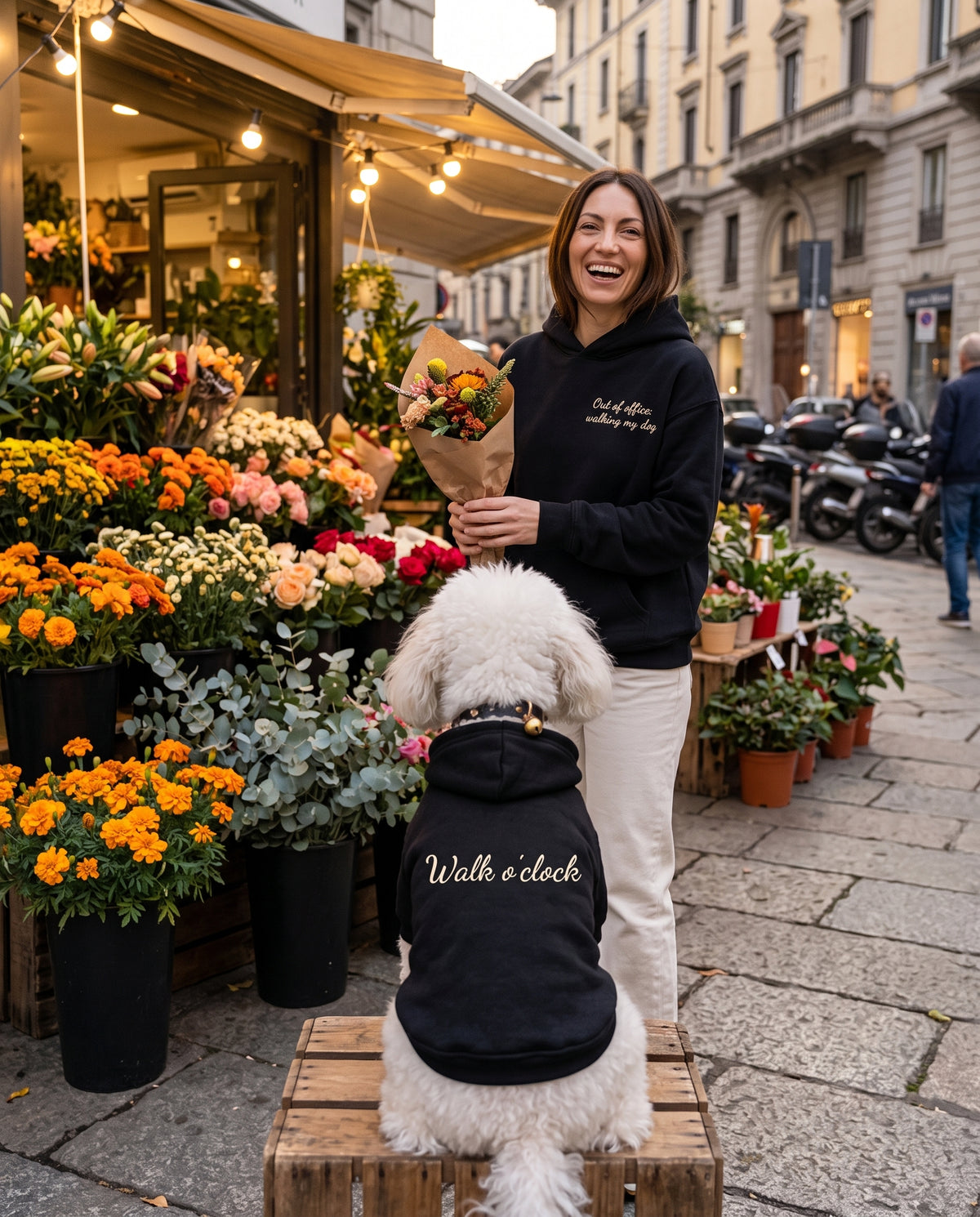 Set felpe abbinate Out of office: walking my dog nero: lei e il suo cane dal fioraio