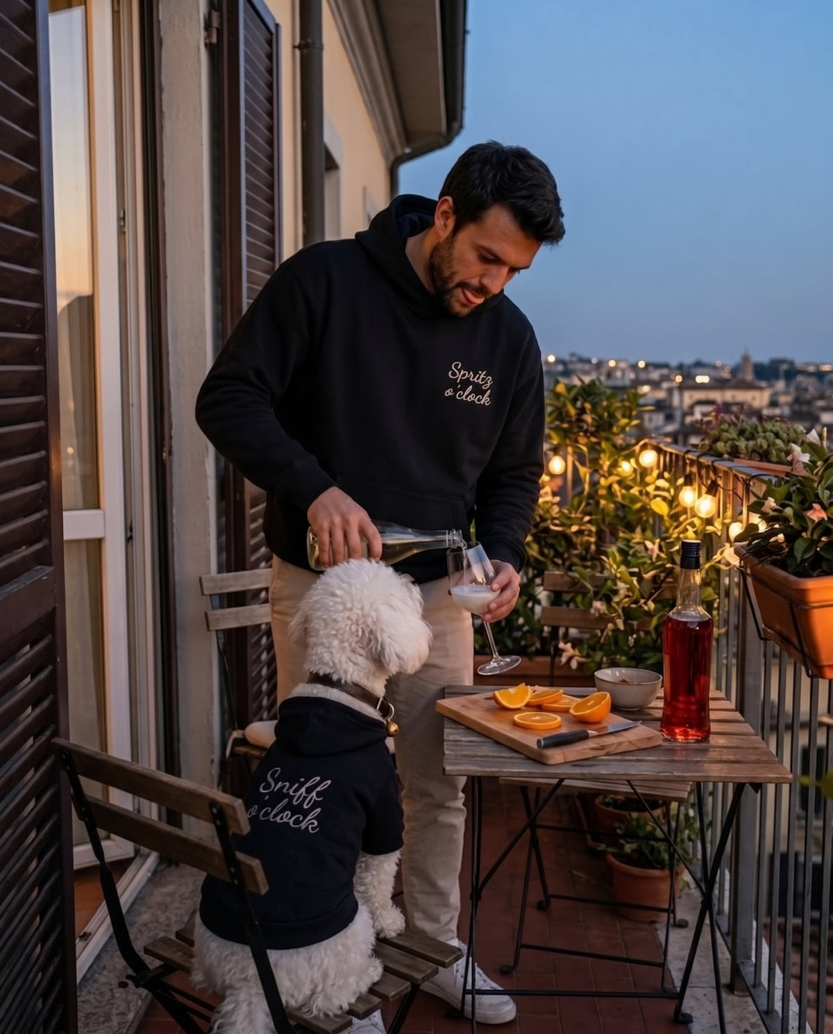 Set felpe abbinate Spritz o'clock nero: lui e il suo cane all'aperitivo